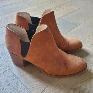 ZARA Brown Suede Booties